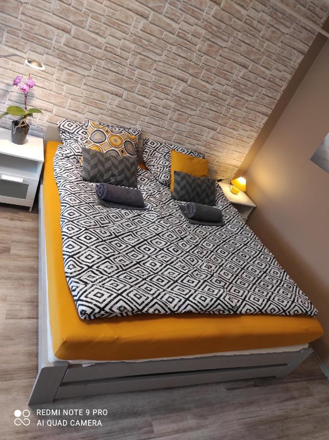 Baross Apartman Kaposvár Εξωτερικό φωτογραφία